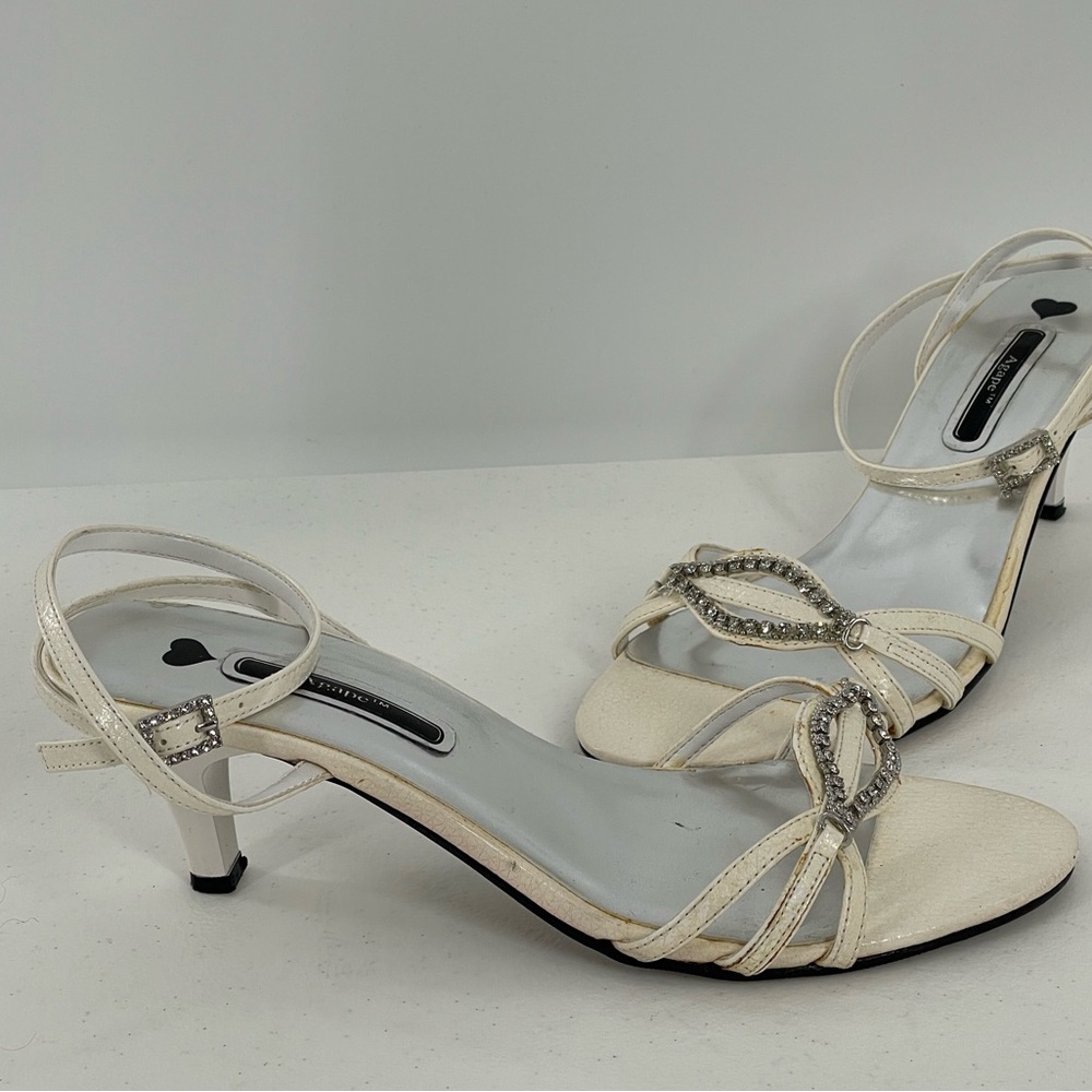Chic white rhinestones Strappy Women's kitten Heels 8